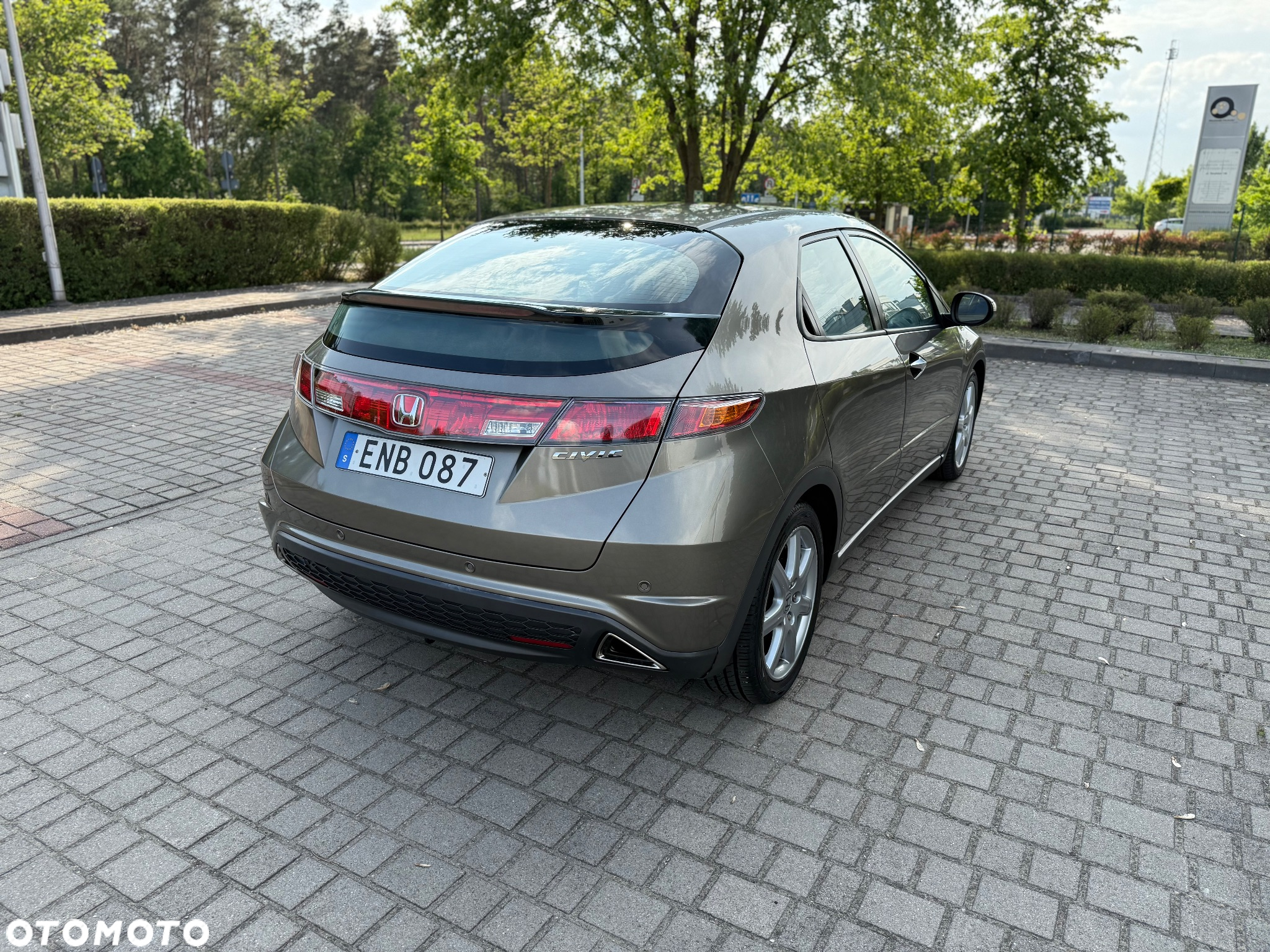 Honda Civic 1.8 Executive - 18