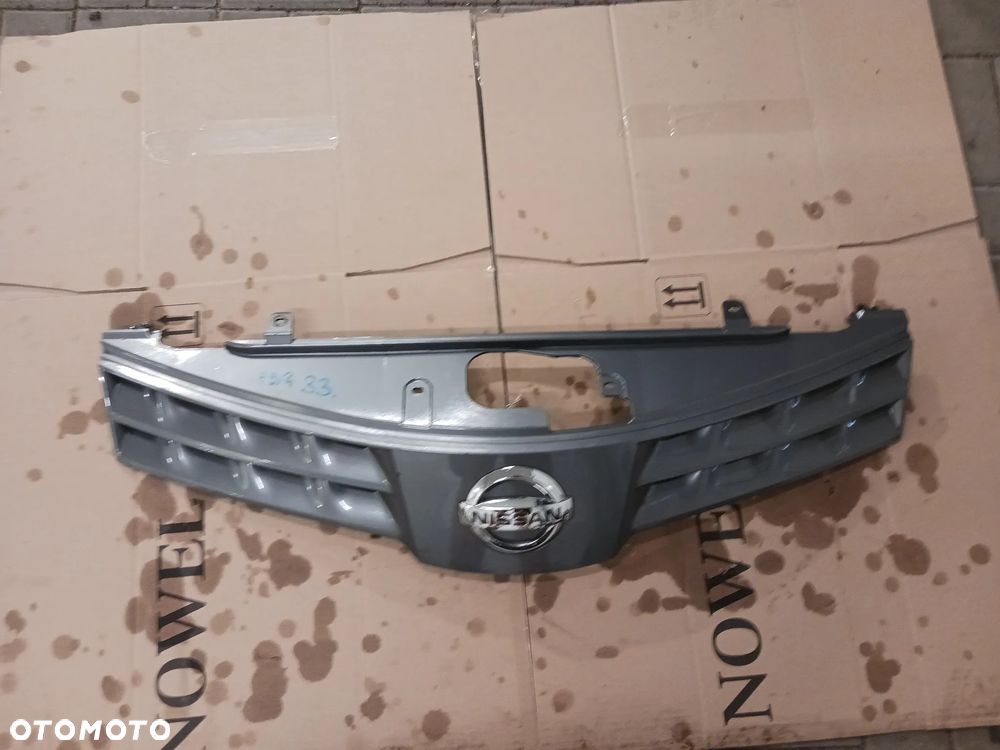 GRILL ATRAPA CHŁODNICY NISSAN NOTE E11 - 1