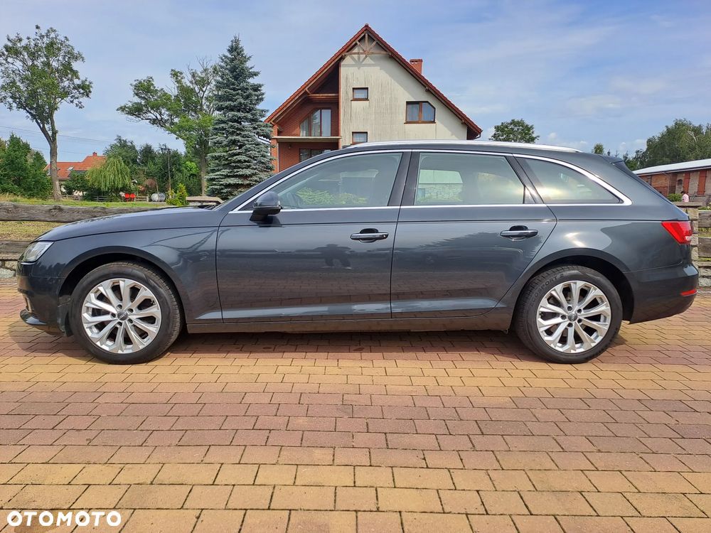 Audi A4 Avant 2.0 TDI - 9