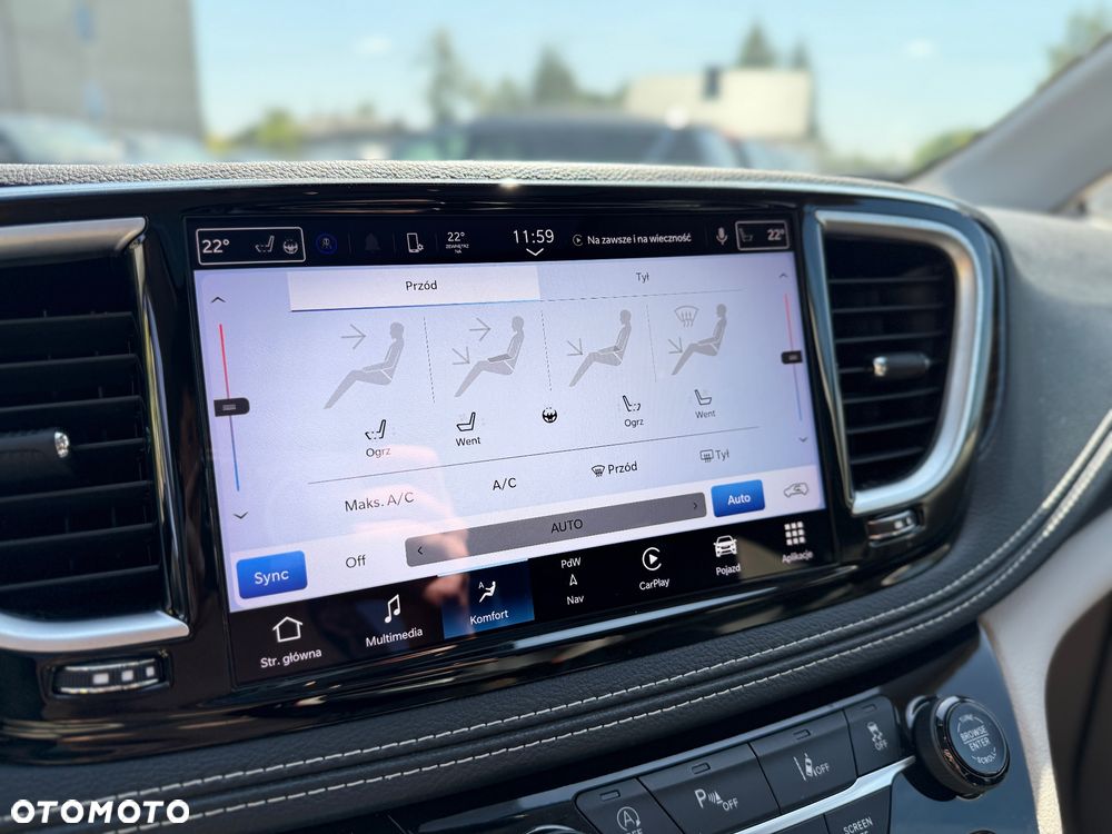 Chrysler Pacifica - 18