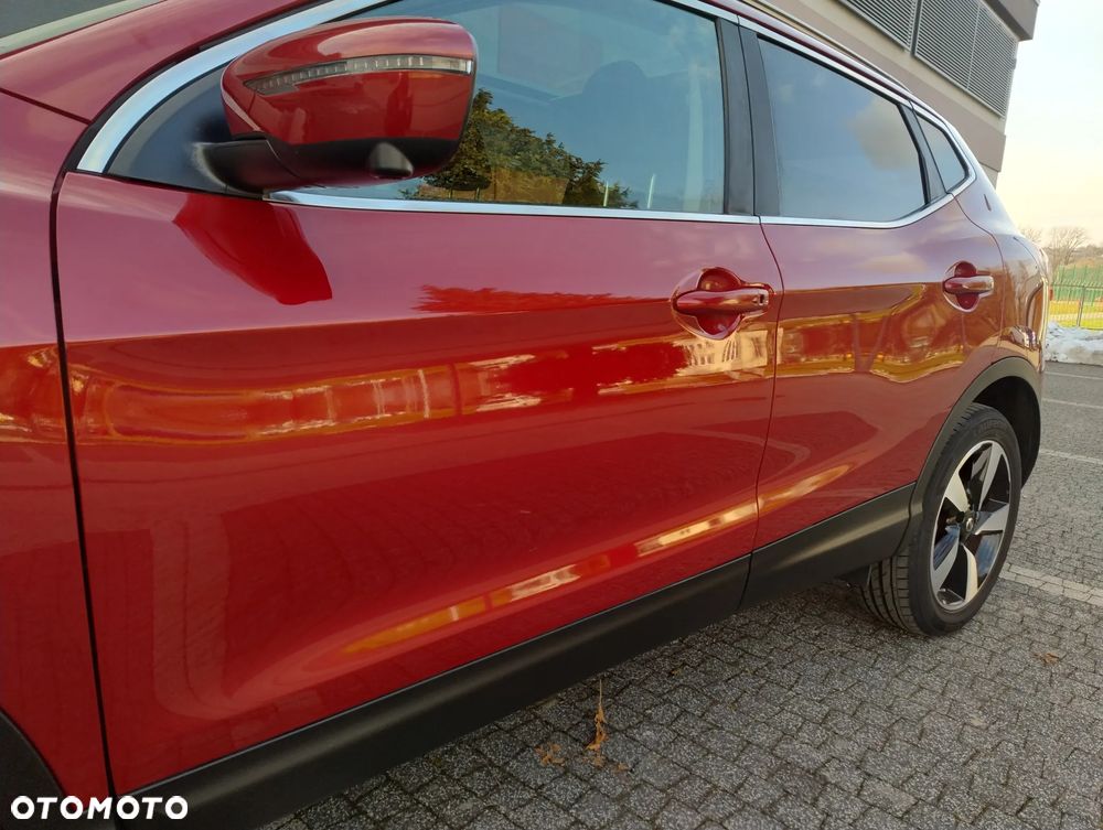 Nissan Qashqai 1.2 DIG-T TEKNA+ - 33