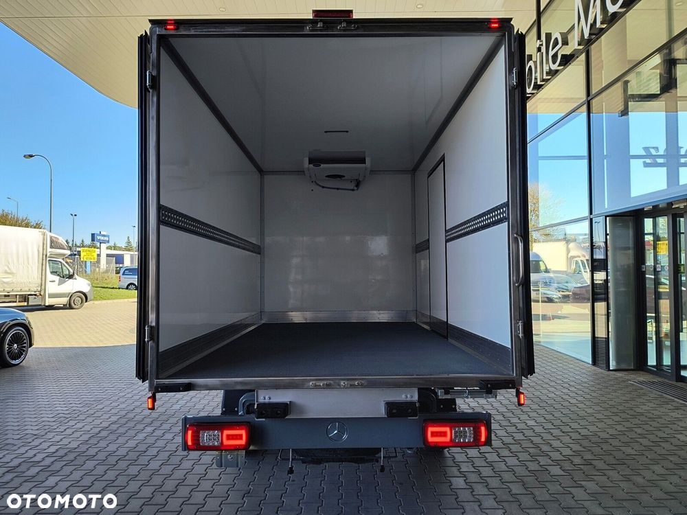 Mercedes-Benz Sprinter 317 CDI OM654 - 11