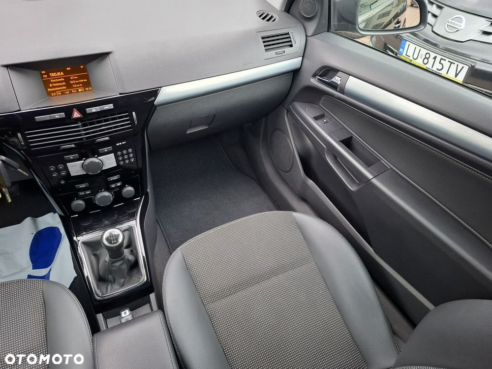 Opel Astra 1.8 Innovation - 13