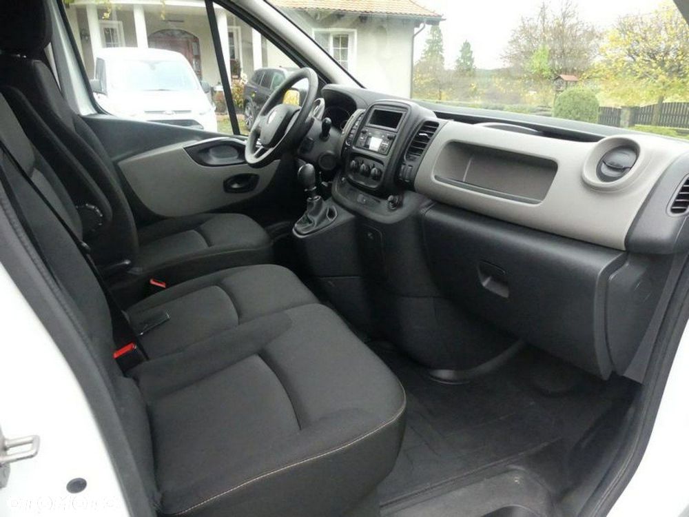 Renault Trafic - 9