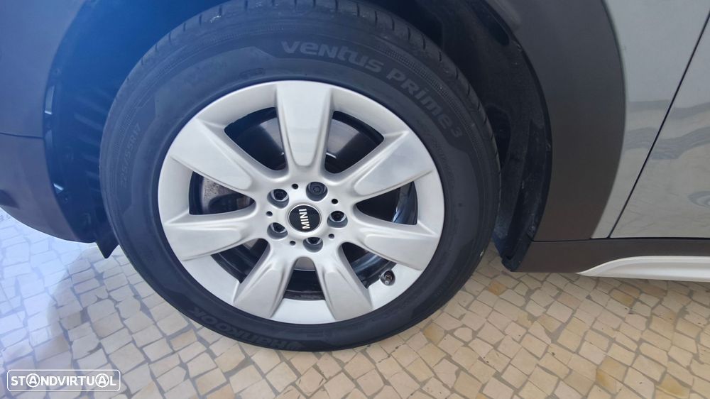 MINI Countryman Cooper SE ALL4 Auto - 28