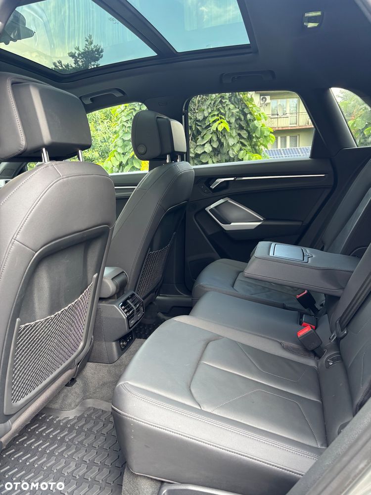 Audi Q3 45 TFSI Quattro S tronic S line - 24