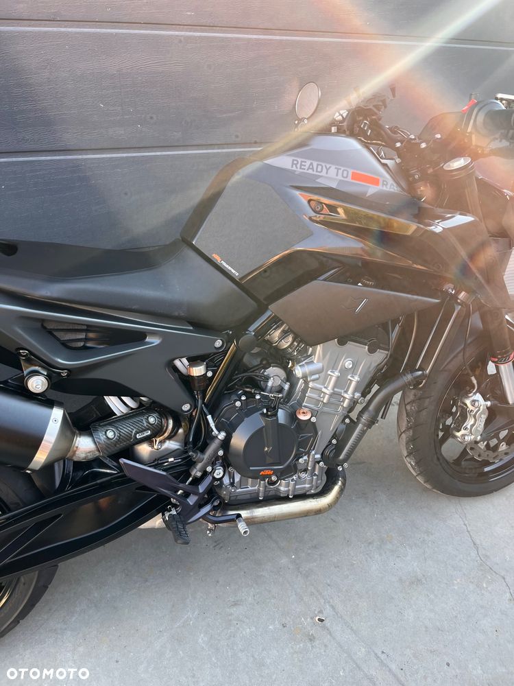 KTM Duke 790 - 14