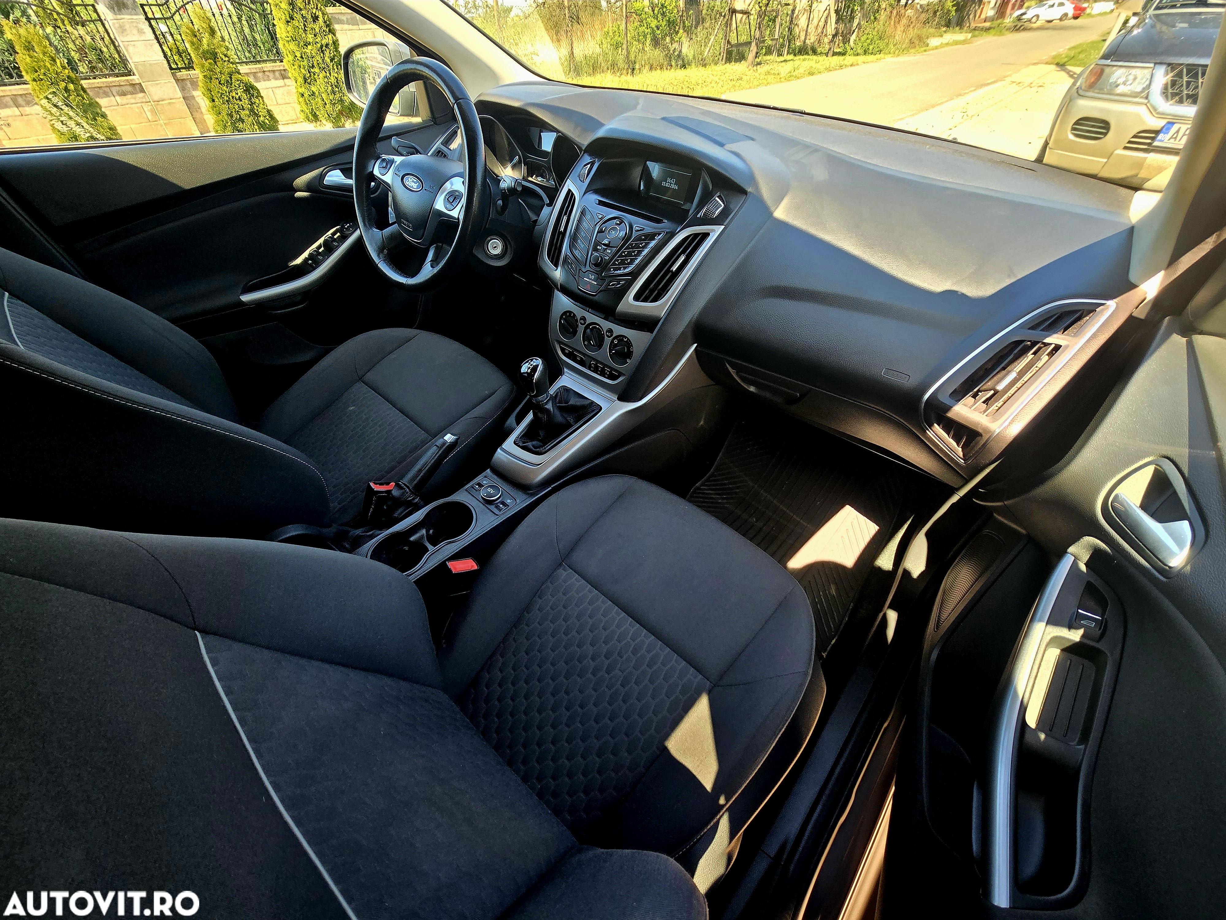 Ford Focus 1.0 EcoBoost Active Business - 9