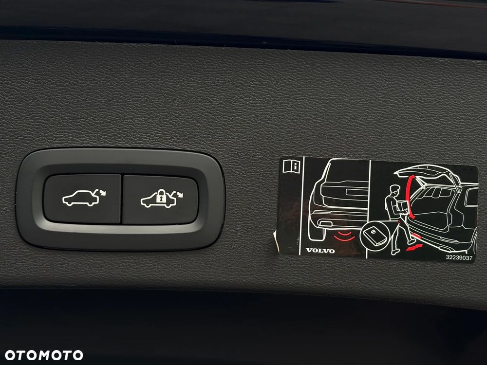 Volvo XC 40 T4 Recharge DKG Inscription Expression - 15