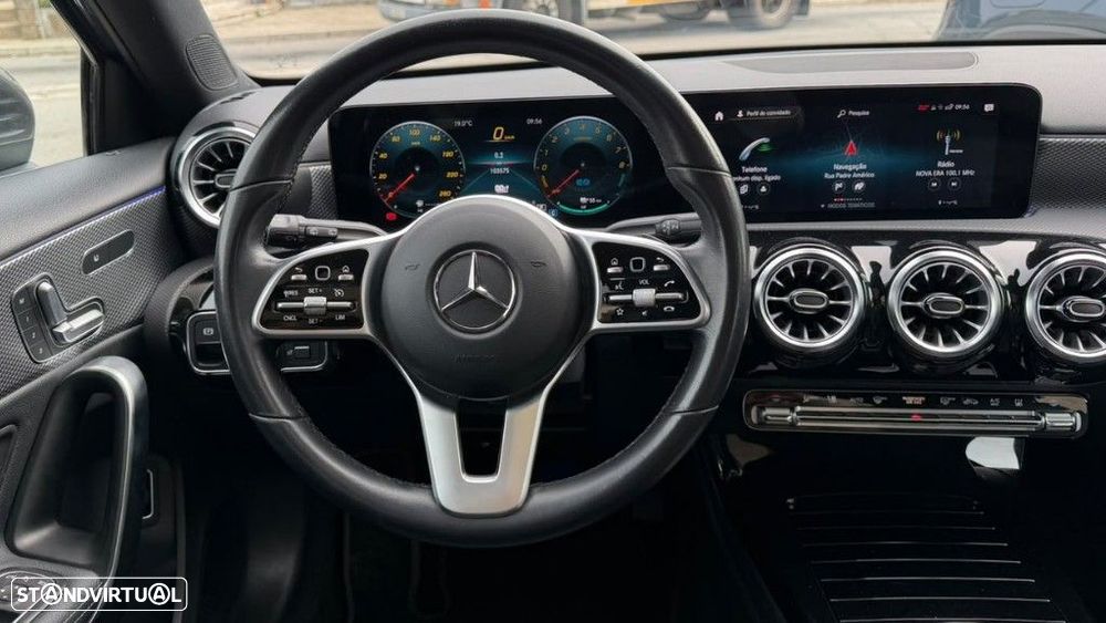 Mercedes-Benz A 250 e 8G-DCT Progressive - 12