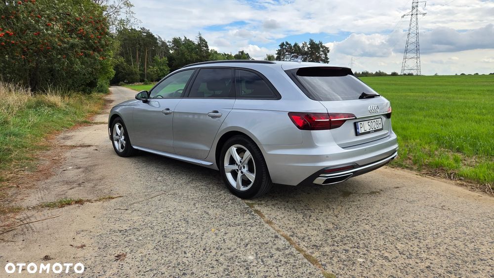 Audi A4 Avant 40 TFSI S tronic - 8
