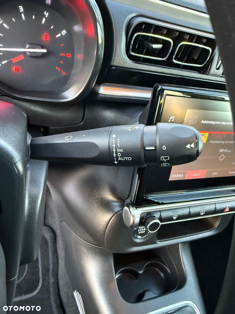 Citroën C3 1.2 PureTech Shine - 23