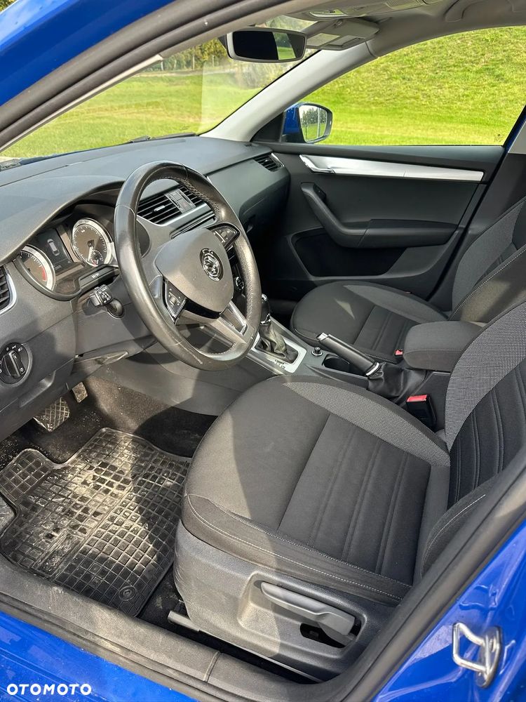 Skoda Octavia 2.0 TDI 4x4 DSG Ambition - 11