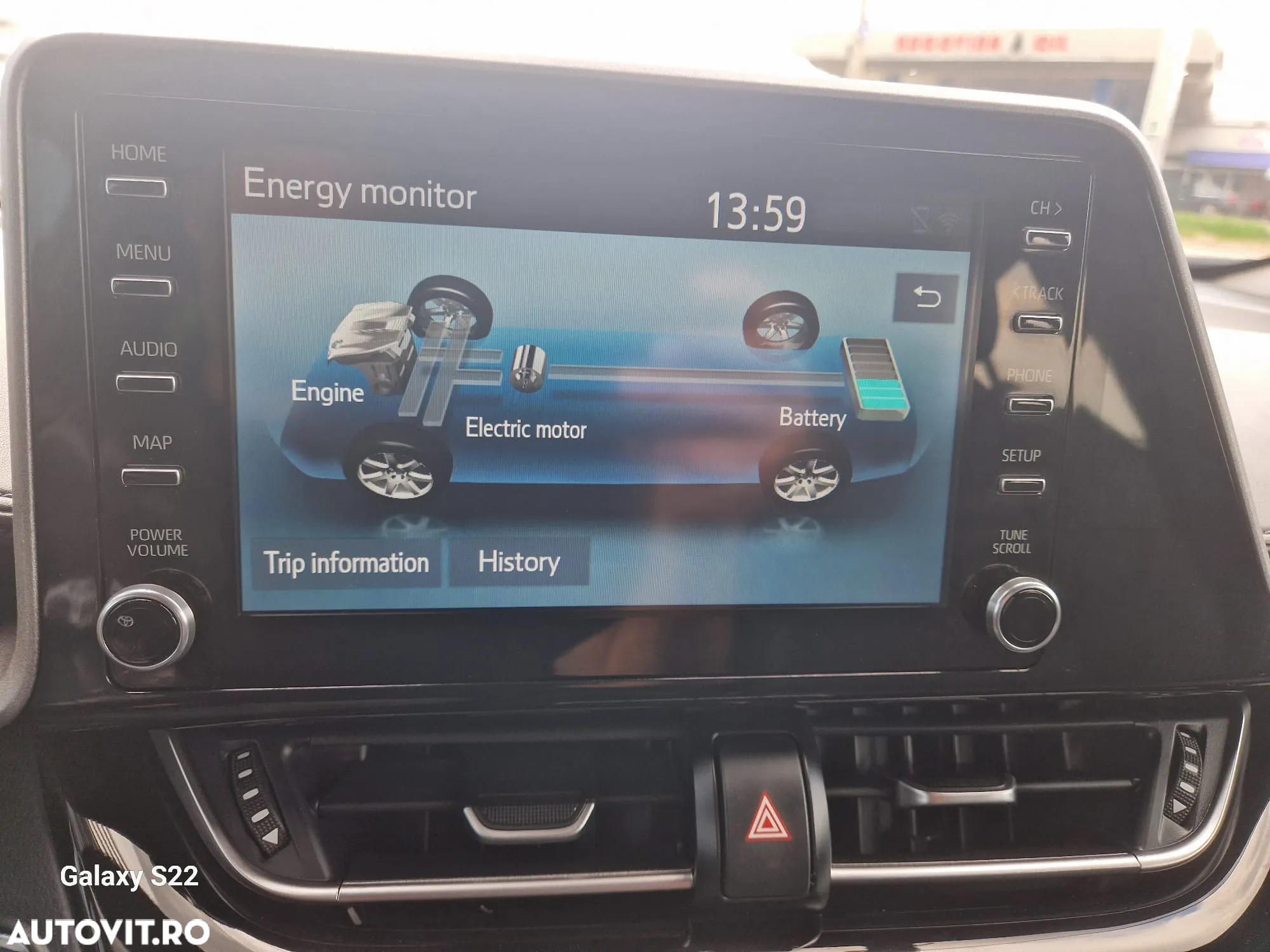 Toyota C-HR 1.8 HSD 4x2 CVT C-enter - 13