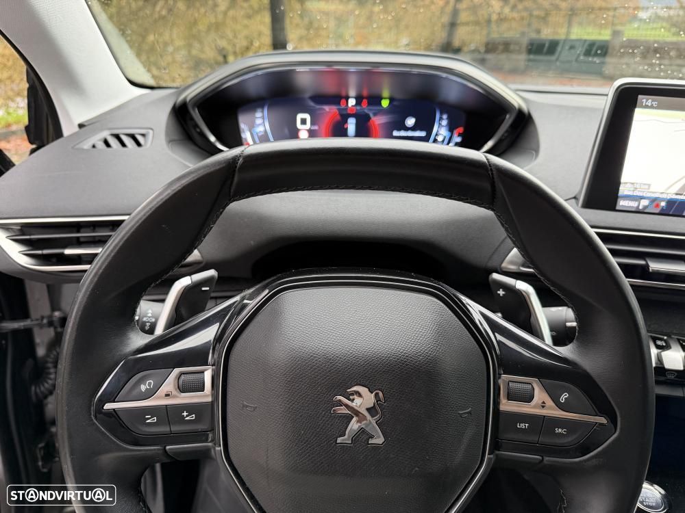 Peugeot 5008 1.5 BlueHDi Allure Pack EAT8 - 19