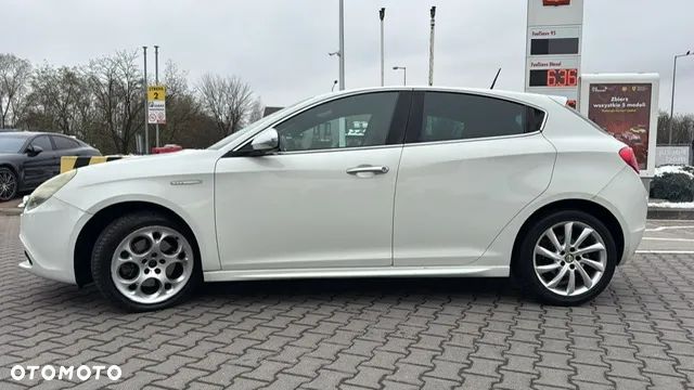 Alfa Romeo Giulietta 2.0 JTDM 16V Turismo - 5