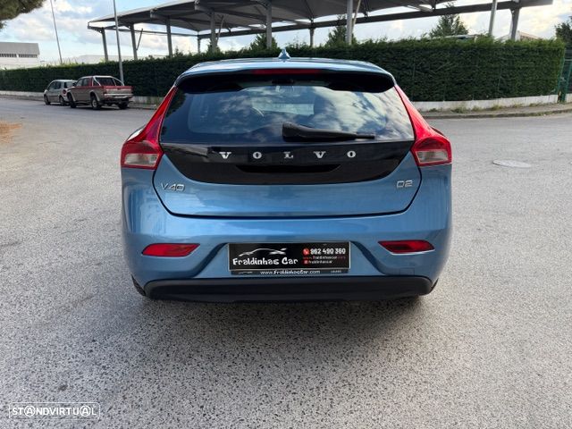 Volvo V40 1.6 D2 Eco Momentum - 6
