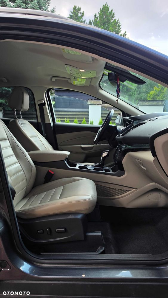 Ford Escape - 1