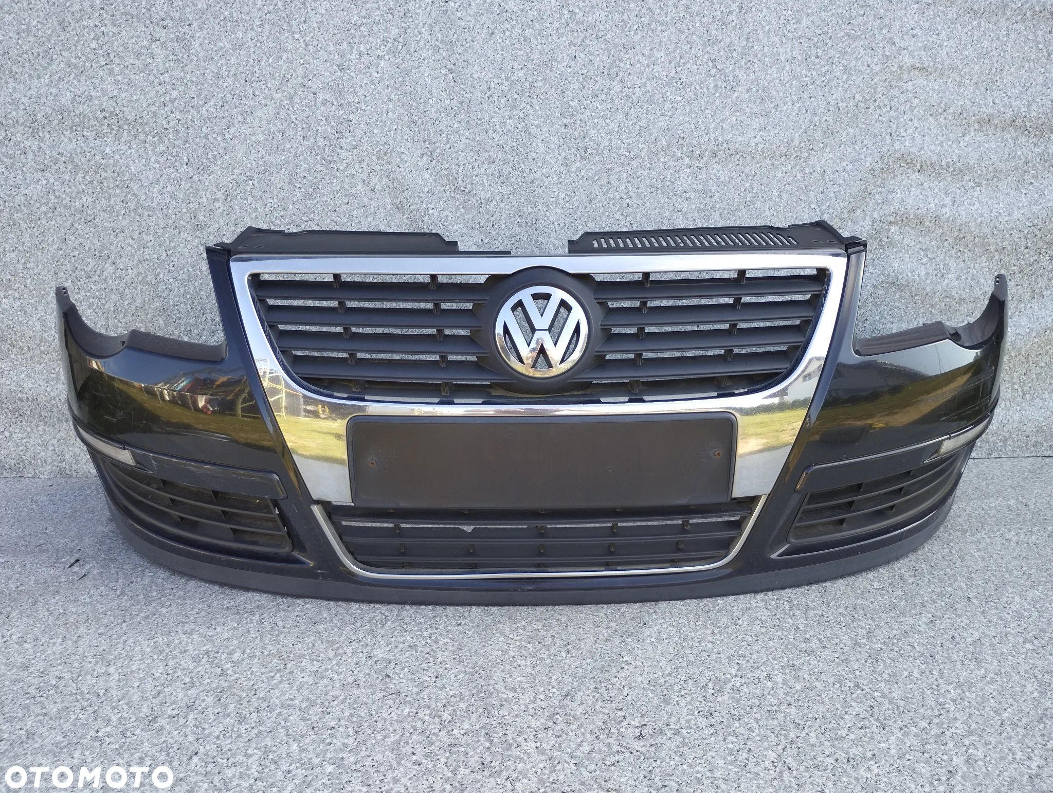 VW Passat B6 zderzak przód przedni Grill - 1