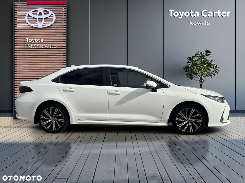 Toyota Corolla - 5