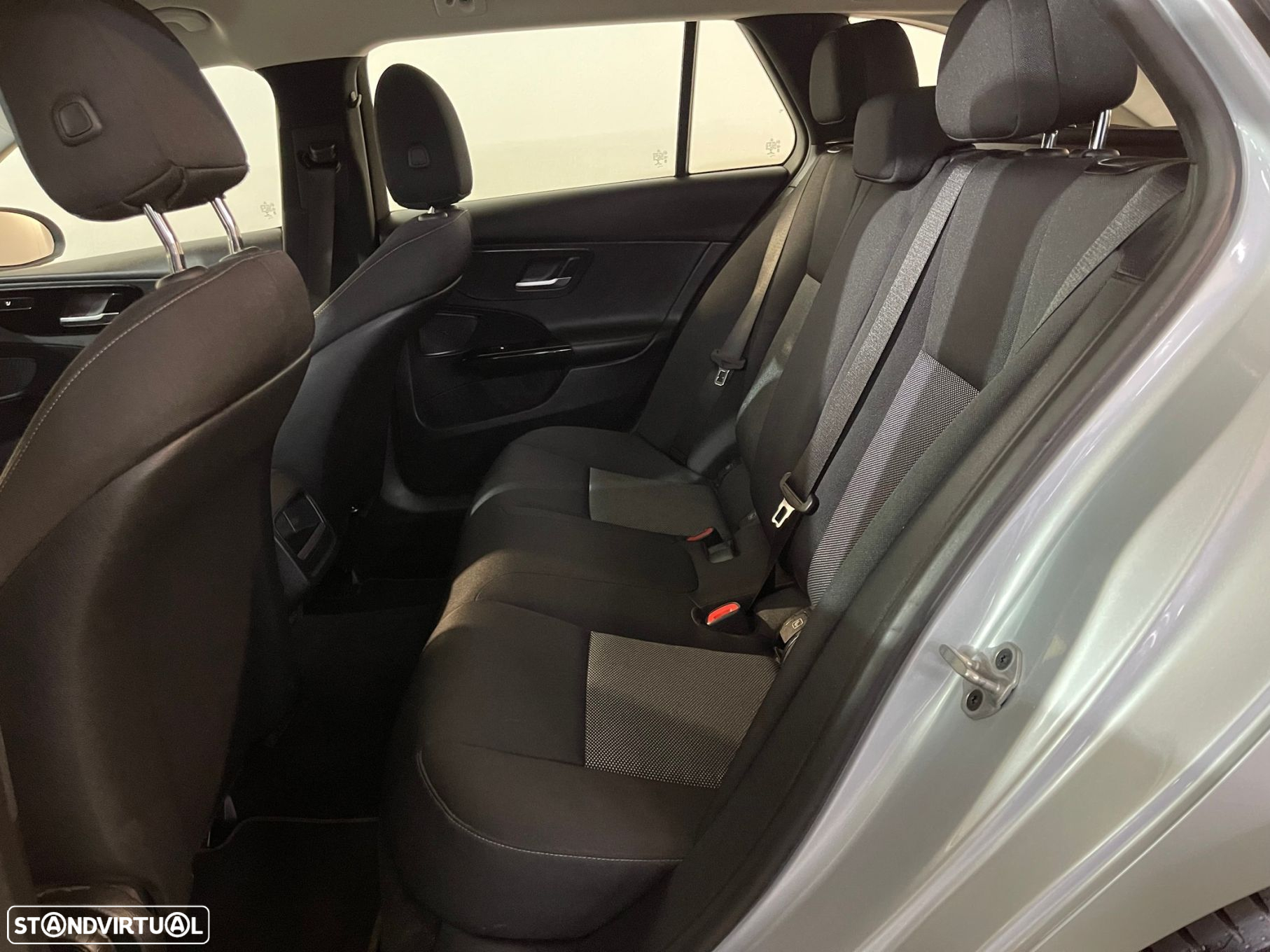 Mercedes-Benz C 200 d - 10
