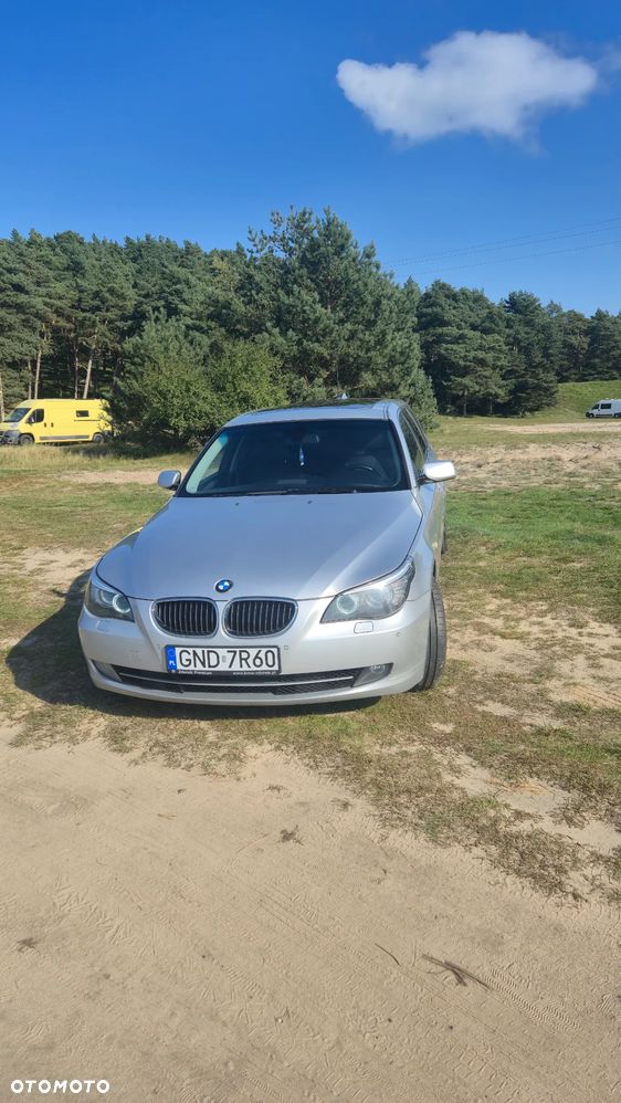 BMW Seria 5 530d Touring - 9