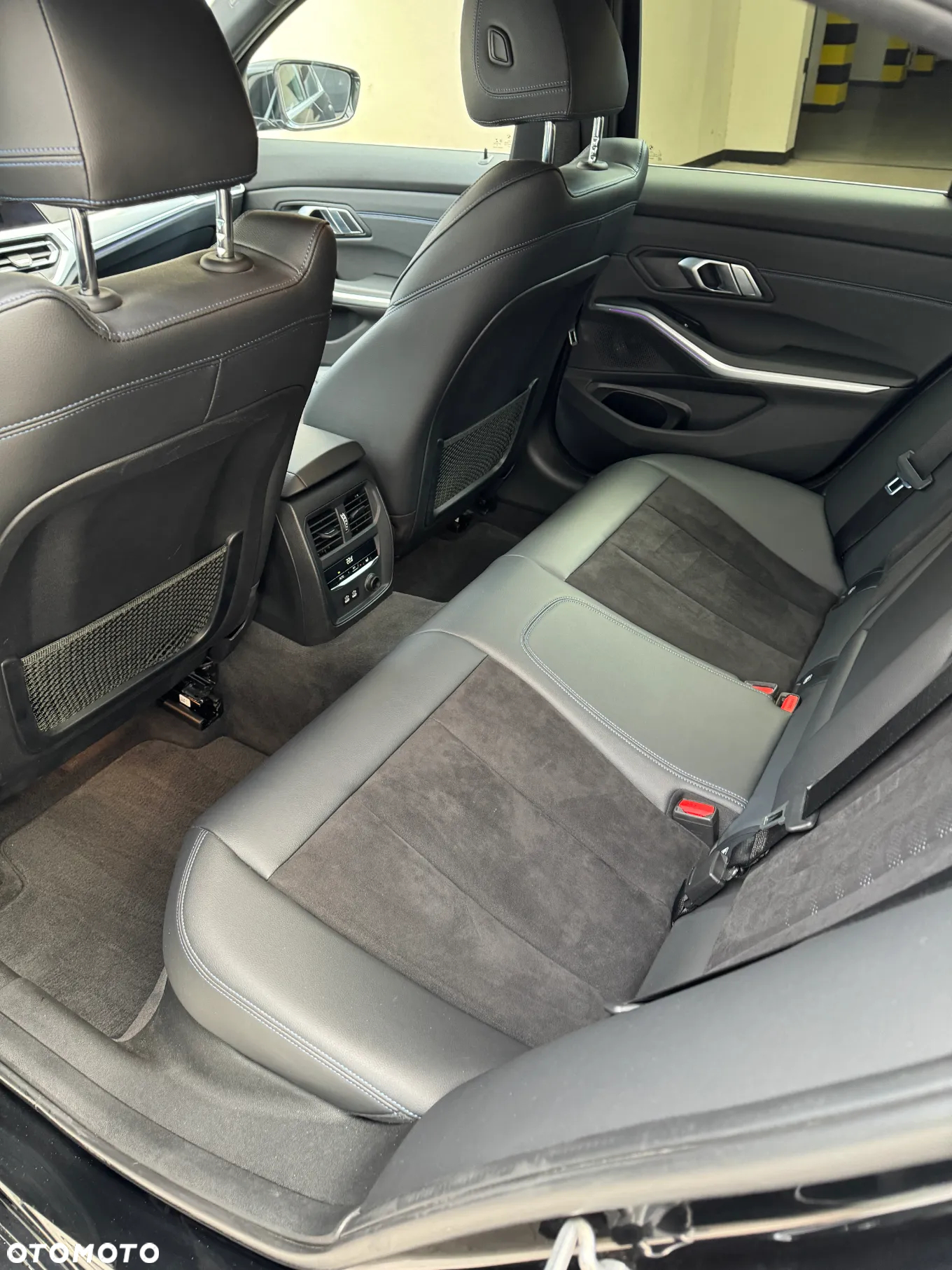 BMW Seria 3 318d M Sport - 6