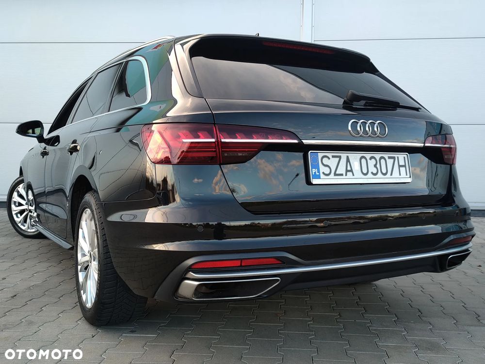 Audi A4 Avant 35 TFSI S tronic - 13