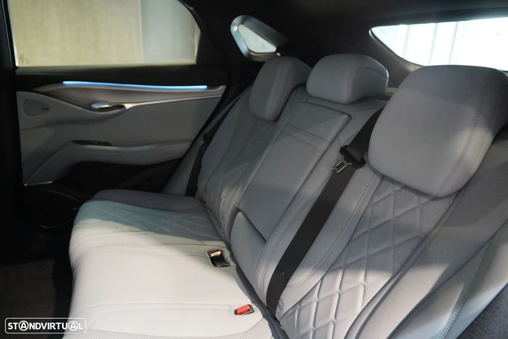 BYD Sealion 7 SEALION7 82.5 kWh Comfort - 32