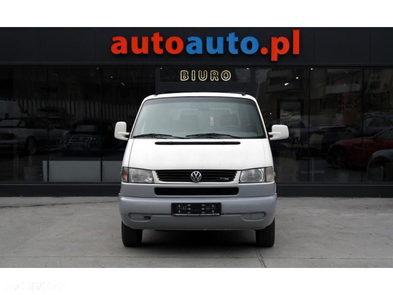 Volkswagen Transporter - 1