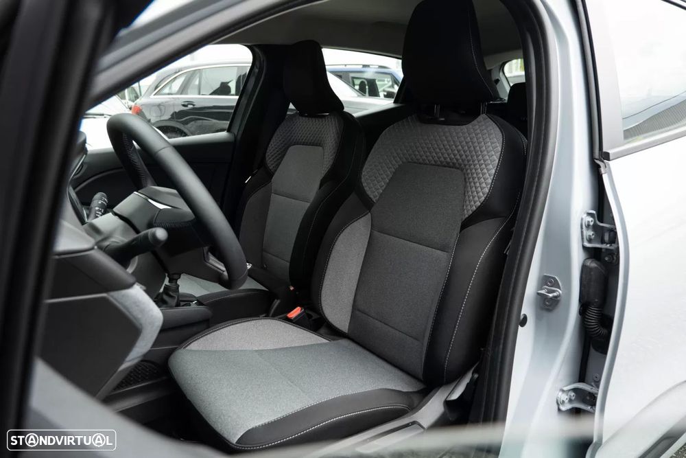 Renault Clio - 15