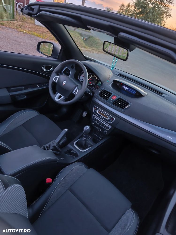 Renault Megane III 1.5 dCi Color Edition - 21