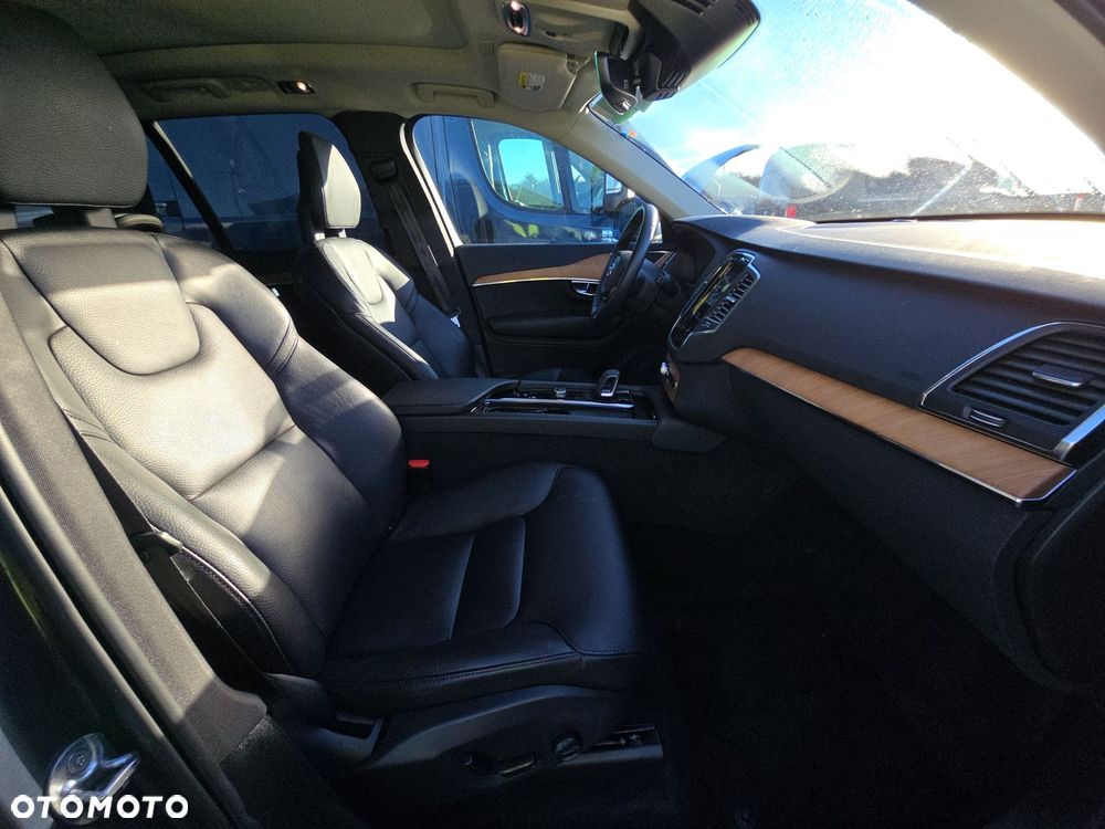 Volvo XC 90 T8 AWD Recharge Geartronic Inscription Expression - 8