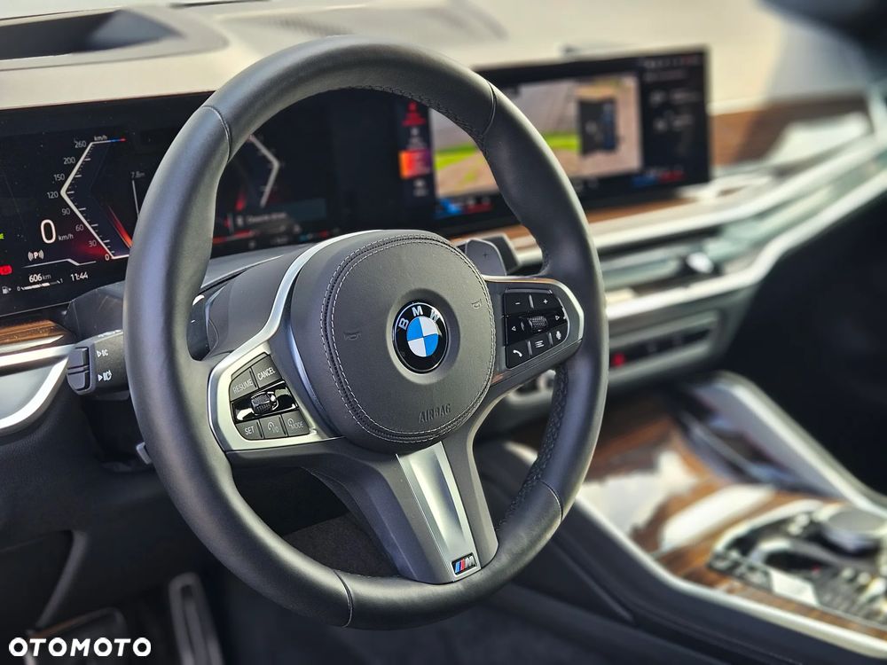 BMW X6 - 35
