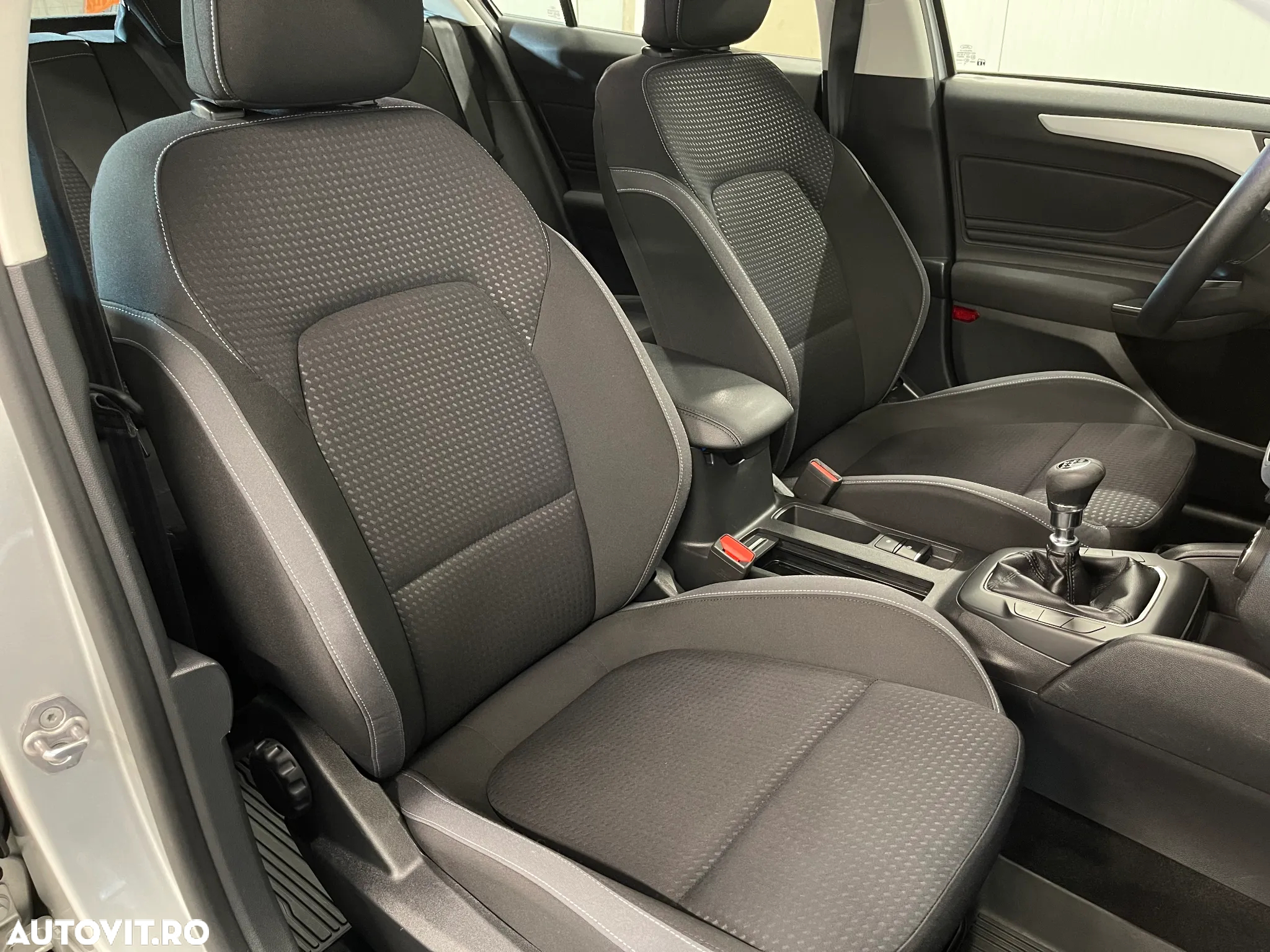 Ford Focus 1.5 EcoBlue Titanium X - 9
