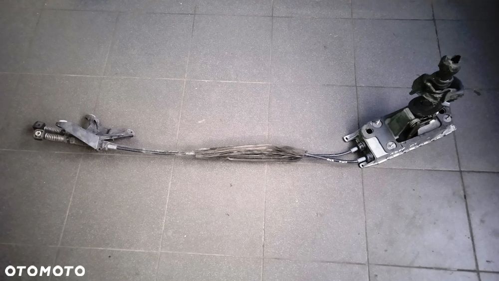 Wybierak skrzyni biegów Audi A3 8P - 1
