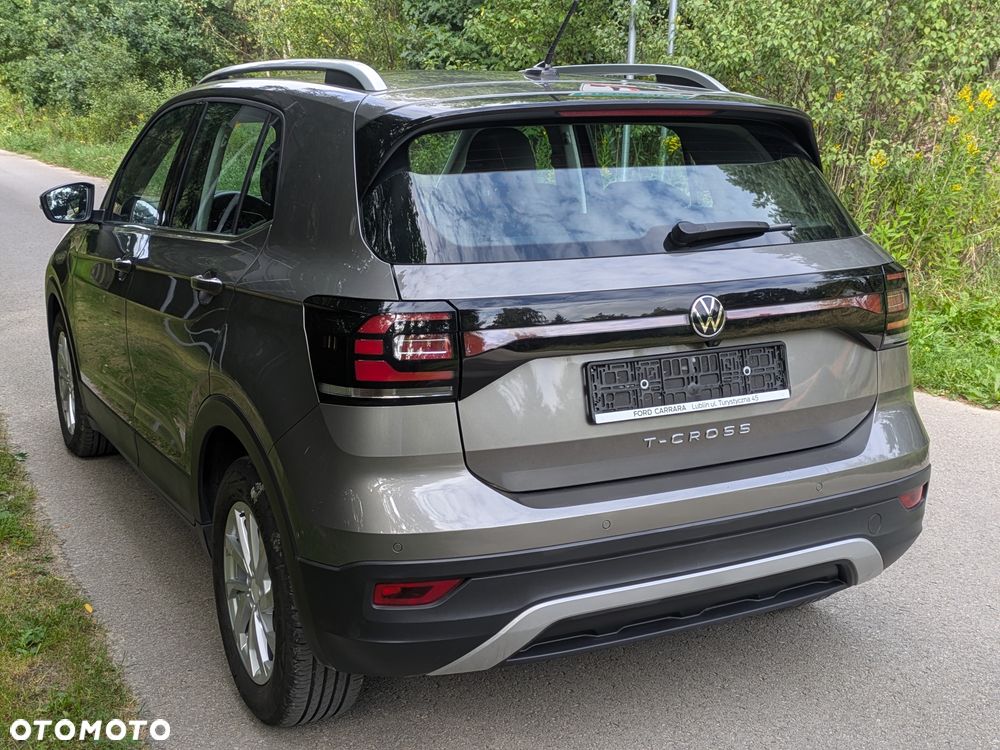 Volkswagen T-Cross - 10