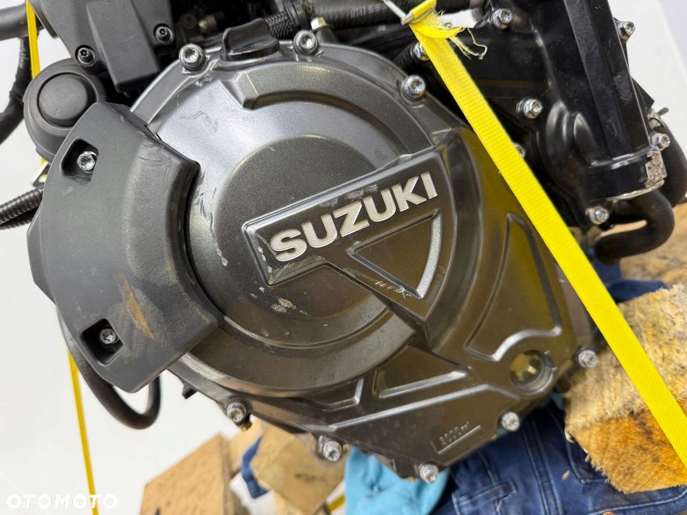 SILNIK KOMPLETNY Suzuki GSX-8S GSX 8S 776ccm 83KM Motor Engine 2024 FRA1 - 3