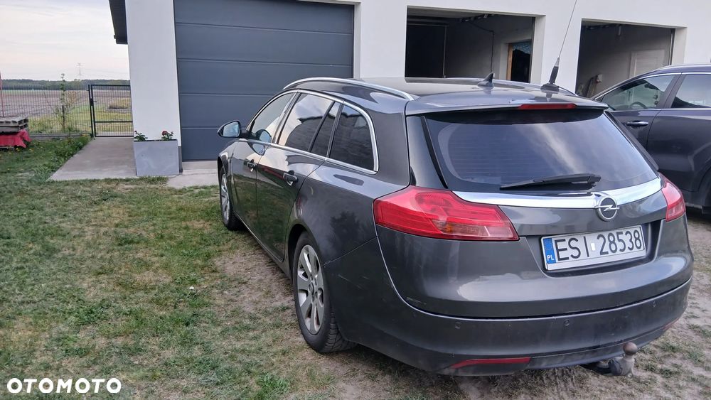 Opel Insignia 1.8 Sport - 8