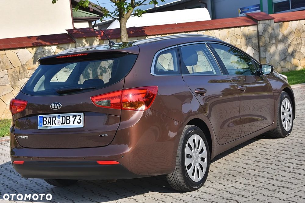Kia Ceed 1.6 CRDi L - 8