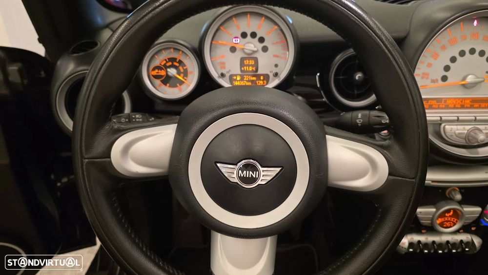 MINI Cabrio Cooper - 38