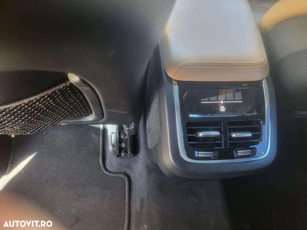 Volvo XC 60 D5 AWD Inscription - 3