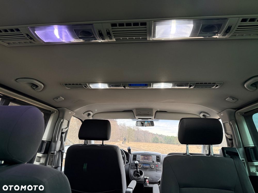 Volkswagen Multivan - 5