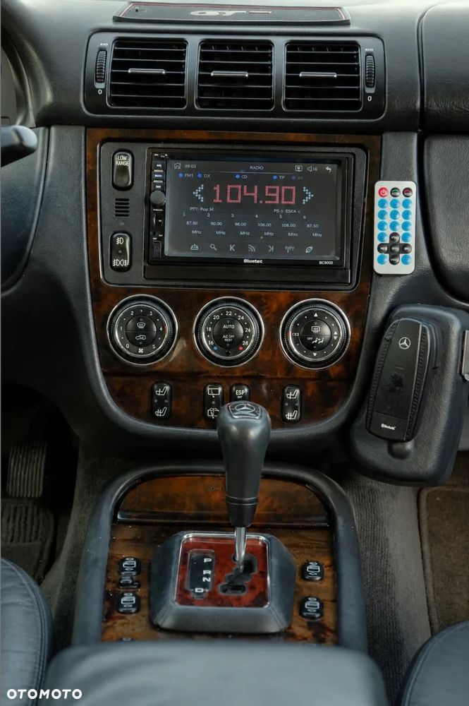 Mercedes-Benz ML - 19