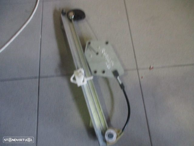 Elevador Sem Motor 020724 BMW E87 2008 5P TE - 2