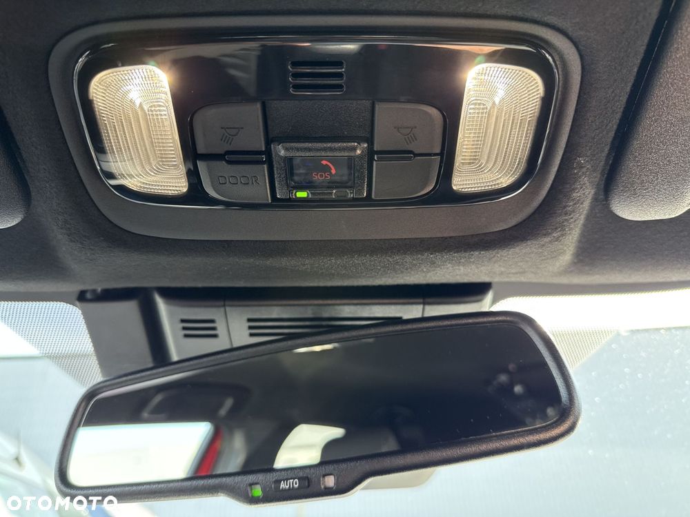 Toyota Yaris Cross Hybrid 1.5 Style - 23