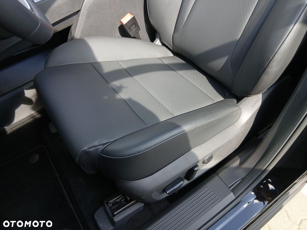 Nissan X-Trail 1.5 VC-T e-POWER N-Connecta e-4ORCE 7os - 20