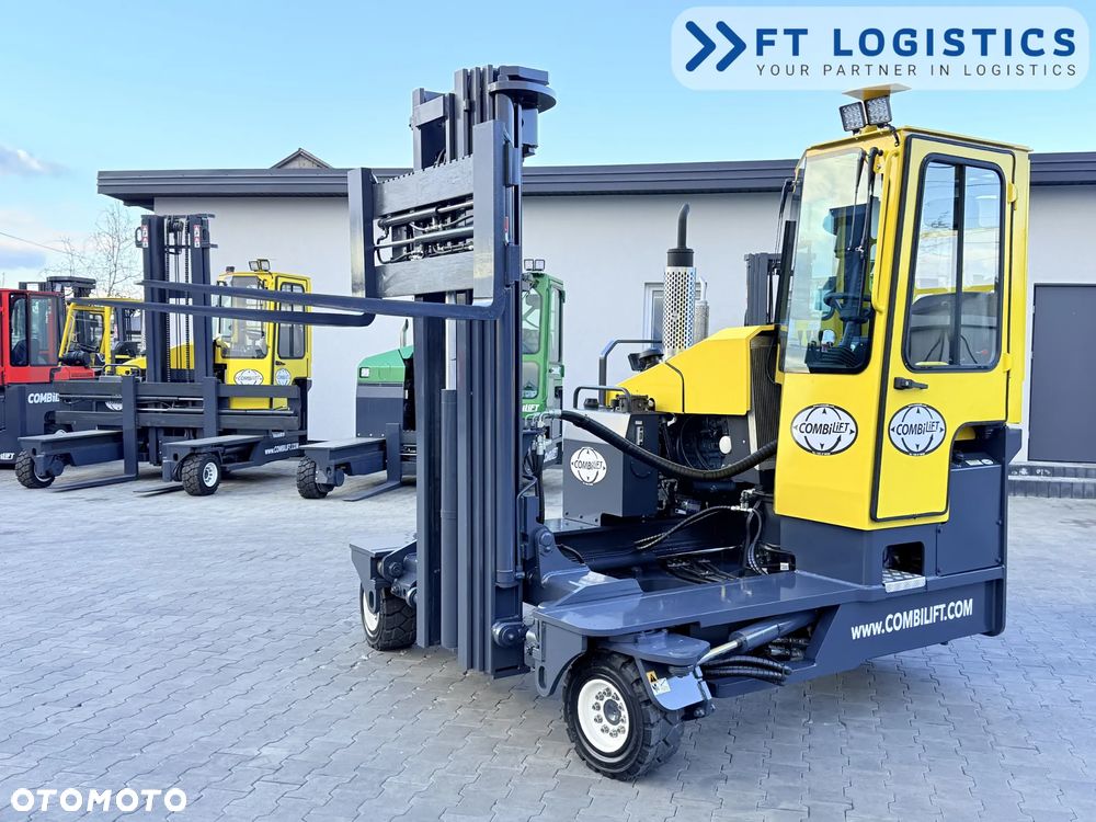 Combilift WÓZEK CZTEROKIERUNKOWY - WIELOKIERUNKOWY | COMBILIFT C4000 | DIESEL | TRIPLEX 5550MM | POZYCJONER WIDEL | WOLNY SKOK | NOWE OPONY | PO SERWISIE | STAN IDEALNY | Szeroka oferta wózków czterokierunkowych i bocznych, dopasowanych do różnorodnych potrzeb i zastosowań - 24