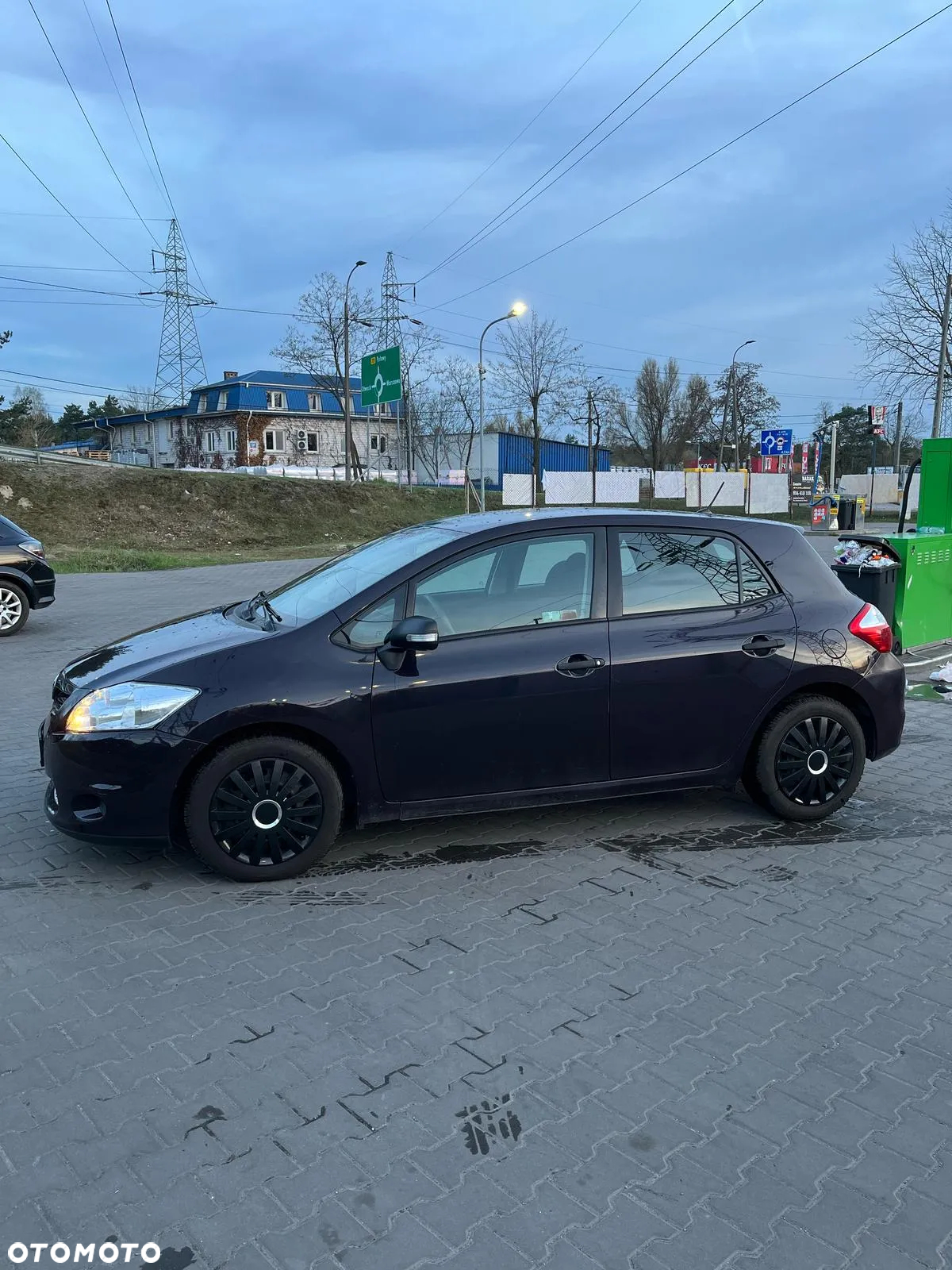 Toyota Auris - 2
