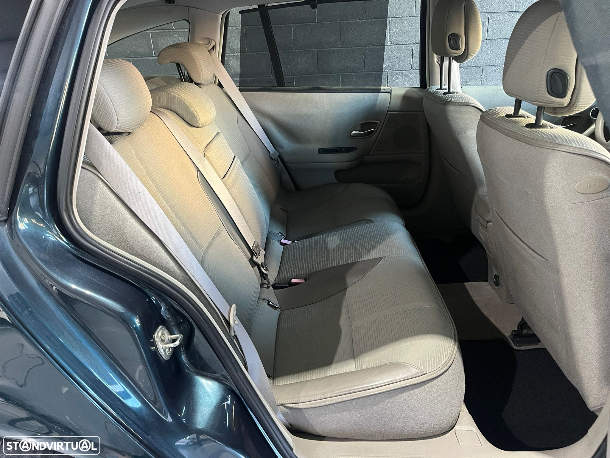 Renault Laguna Break 1.6 Dynamique Edition - 11
